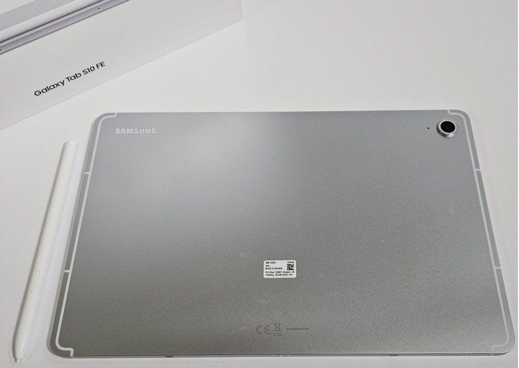 Samsung Tab S10 FE - 256GB - Wifi - Zilver| Retourdeal, Computers en Software, Android Tablets, 11 inch, Ophalen of Verzenden