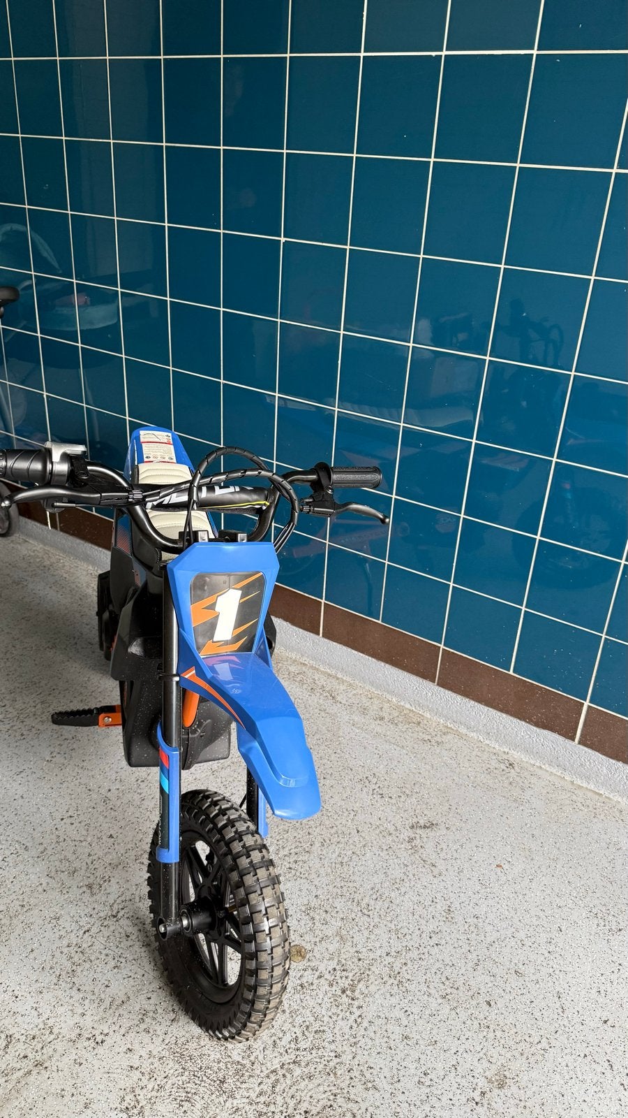 Elektrische Crossmotor Kinder 24V Blauw - Zo goed als nieuw, Ophalen, Zo goed als nieuw, Overige merken