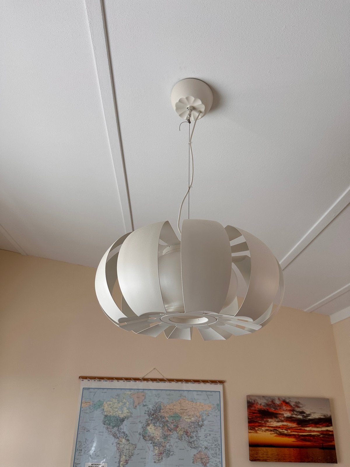 IKEA hanglamp - Witte designlamp, Ophalen, Zo goed als nieuw, Kunststof, E27 (groot)