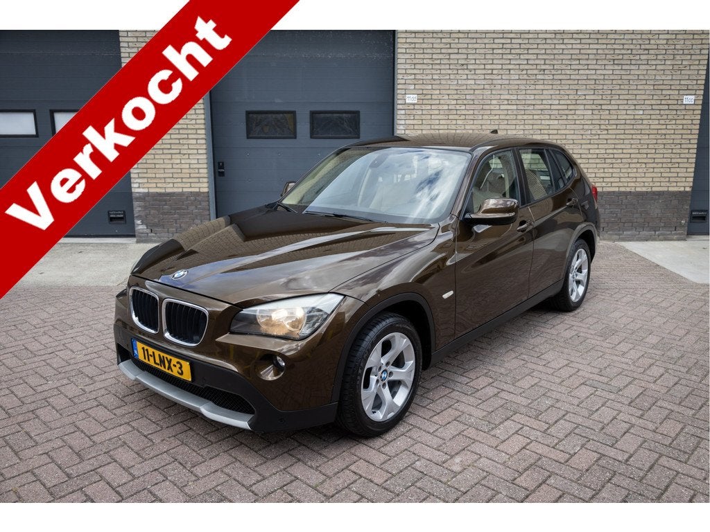 BMW X1 sDrive18i Executive (bj 2010, automaat), Auto's, Euro 5, Achterwielaandrijving, Beige, 4 cilinders