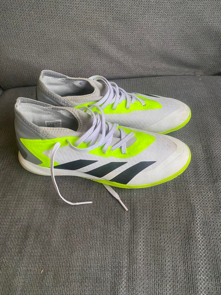 Tekoop zaalvoetbalschoenen, Ophalen, Schoenen, Maat L, Zo goed als nieuw