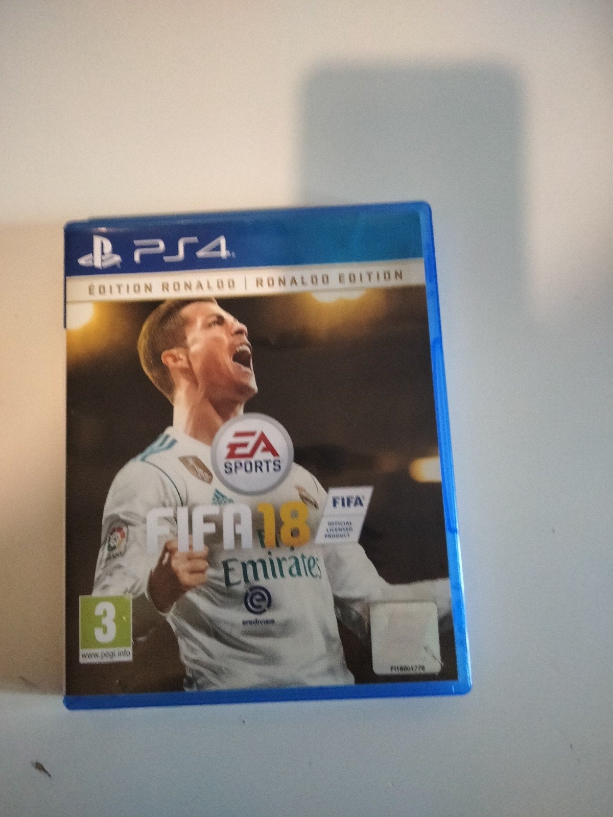 FIFA 18 Ronaldo Edition PS4 - Zo goed als nieuw, Ophalen, Zo goed als nieuw, Eén computer, Sport