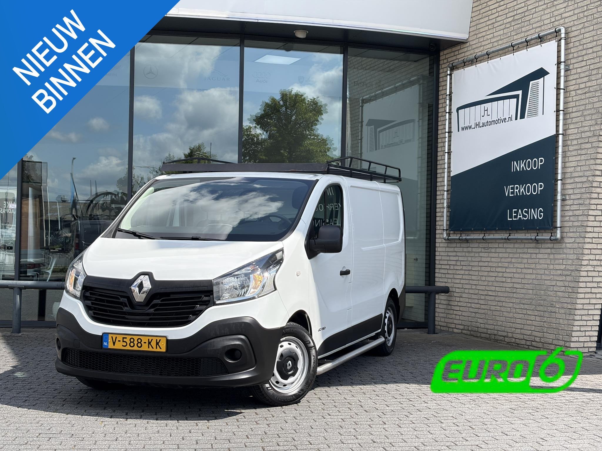 Renault Trafic 1.6 dCi T27 L1H1*A/C*CRUISE*HAAK*3-P*NAVI*TEL, Auto's, Bestelauto's, Voorwielaandrijving, Gebruikt, Euro 6, 2000 kg