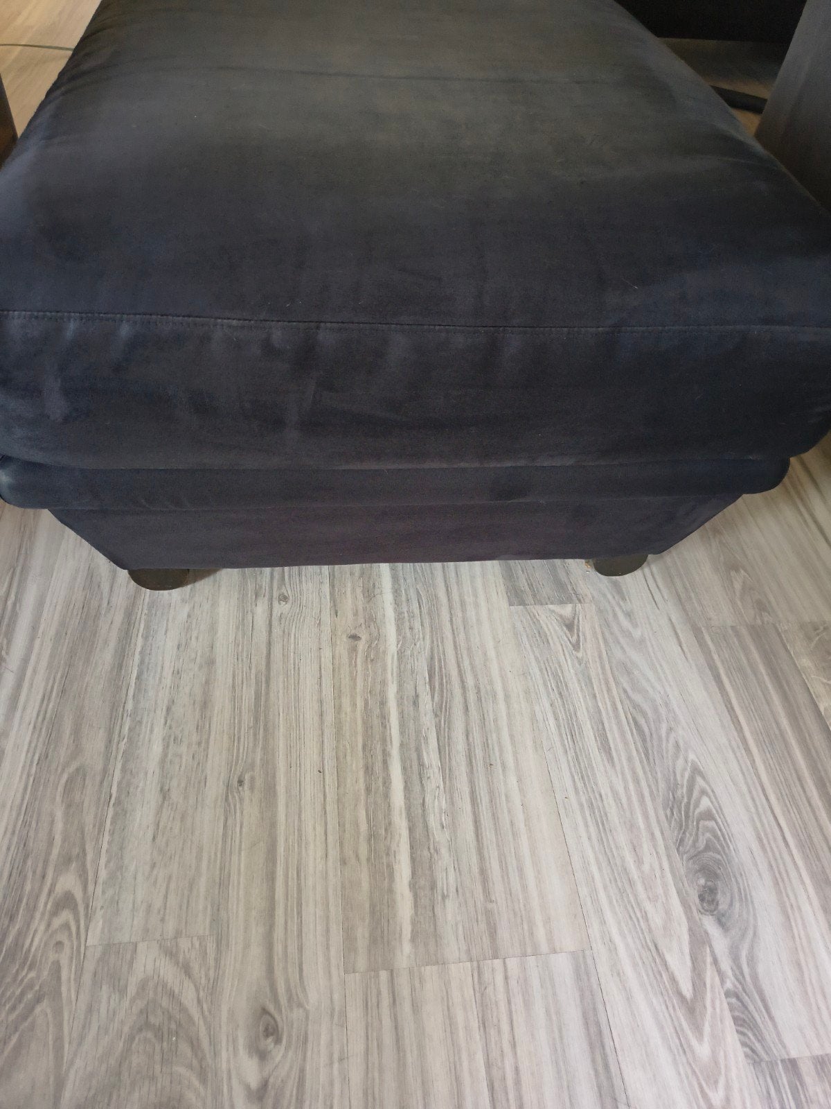 Zeer nette hocker antraciet, Huis en Inrichting, Ophalen, Zo goed als nieuw, Rechthoekig, 50 tot 100 cm