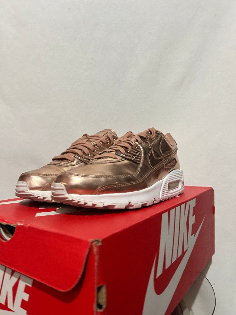 ALS NIEUW! Maat 41 - Nike Air Max 90 Metallic Rose Gold, Kleding | Dames, Overige kleuren, Verzenden, Nike, Nike