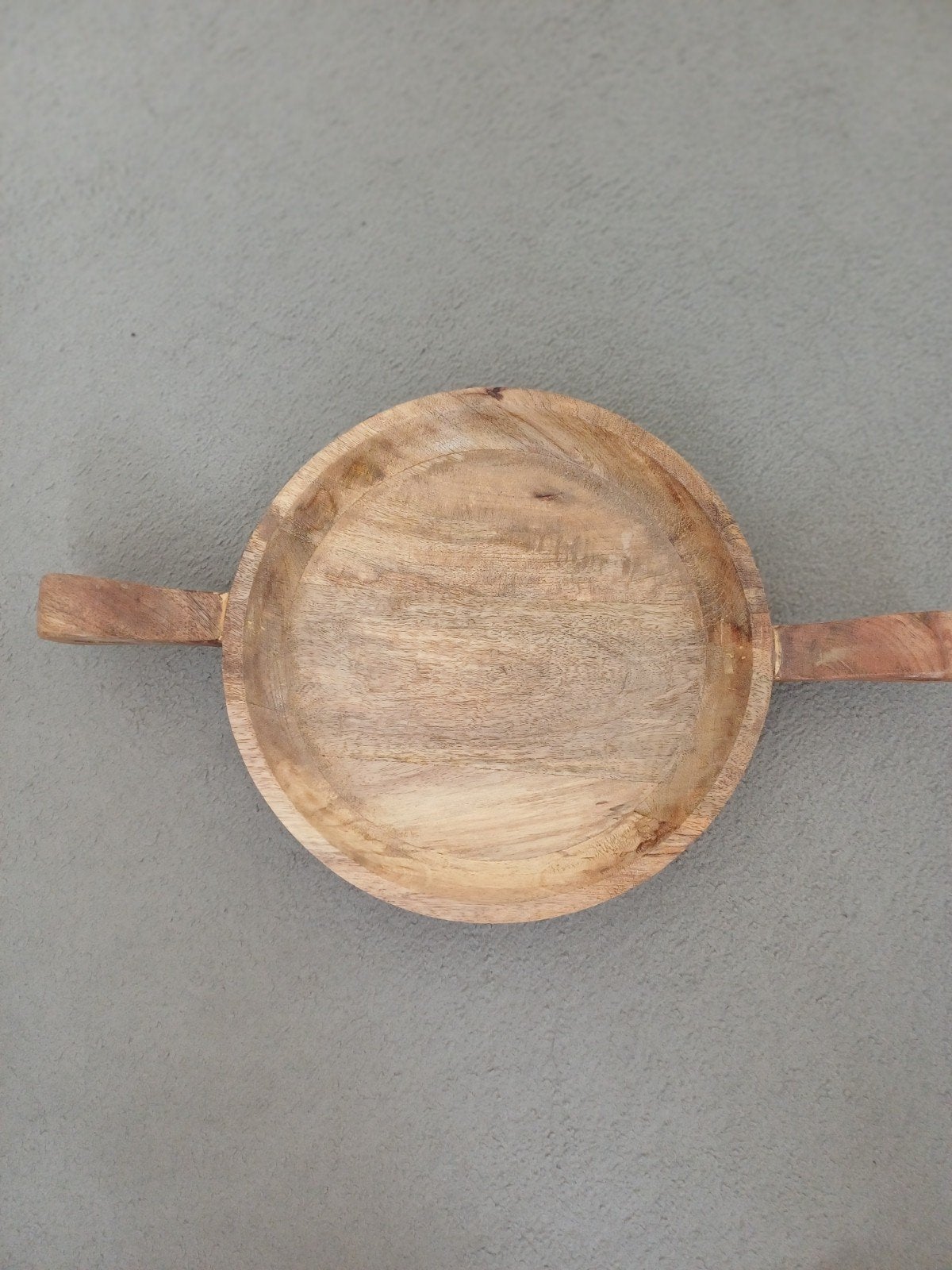 Rond houten dienblad met handvatten, Huis en Inrichting, Ophalen, Met handvatten, Rond, Zo goed als nieuw