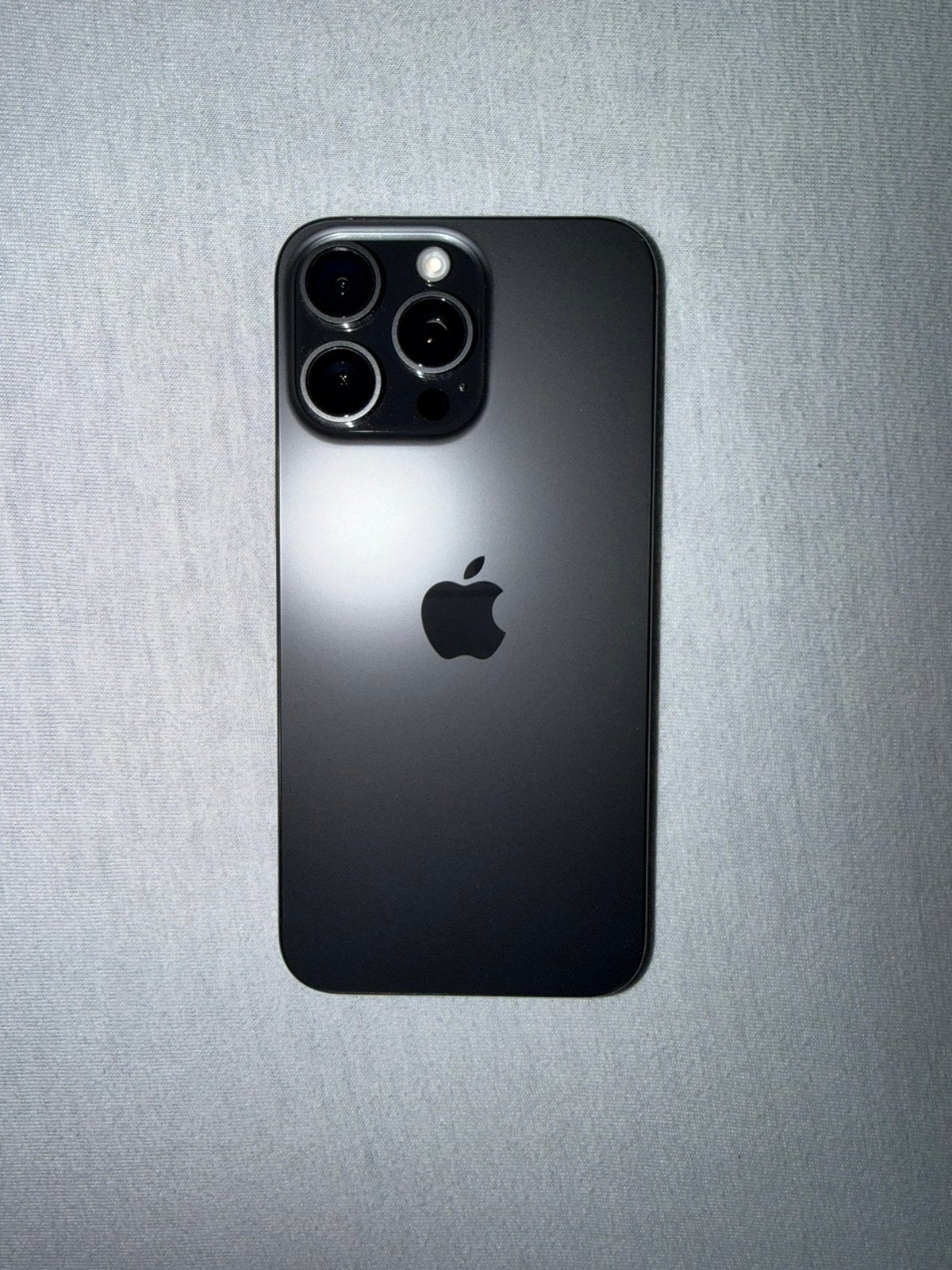 Apple iPhone 15 Pro Max 256GB – Zeer nette staat, Zwart, IPhone 15 Pro Max, Zo goed als nieuw, Zonder simlock