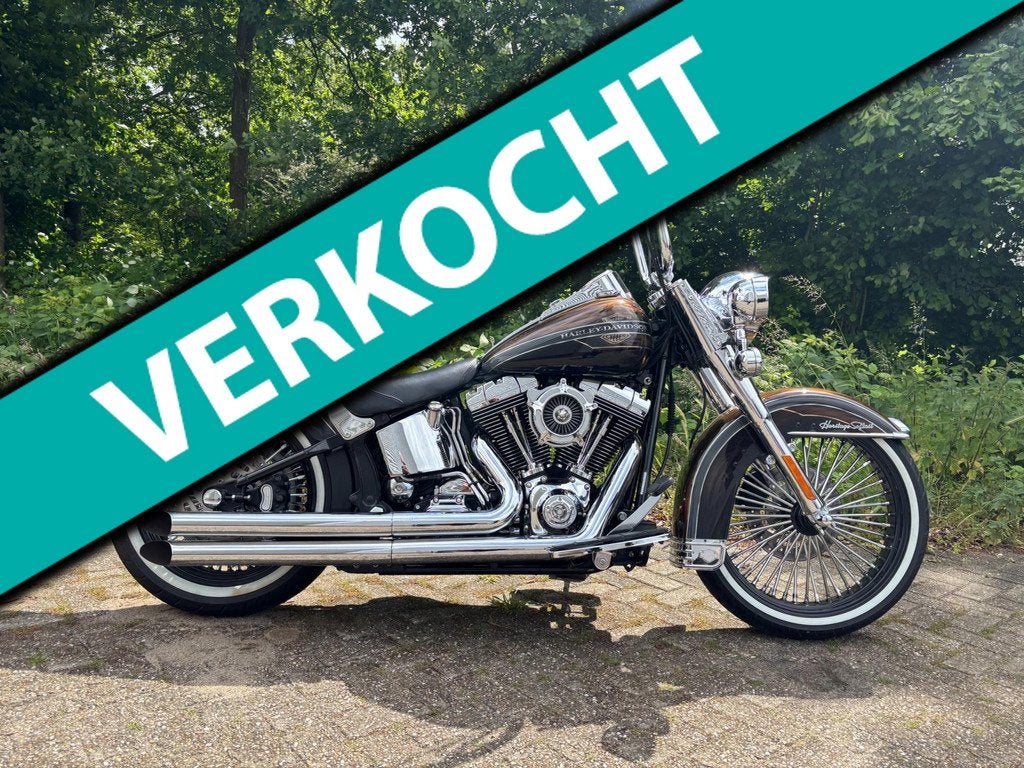 Harley Davidson Custom 88 FLSTCI Heritage Classic, Chopper, Bedrijf, Laan van Vredenoord 33
2289DA  Rijswijk, NL, Harley Davidson