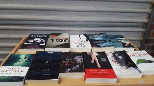 boeken thrillers 10 stuks, Ophalen of Verzenden