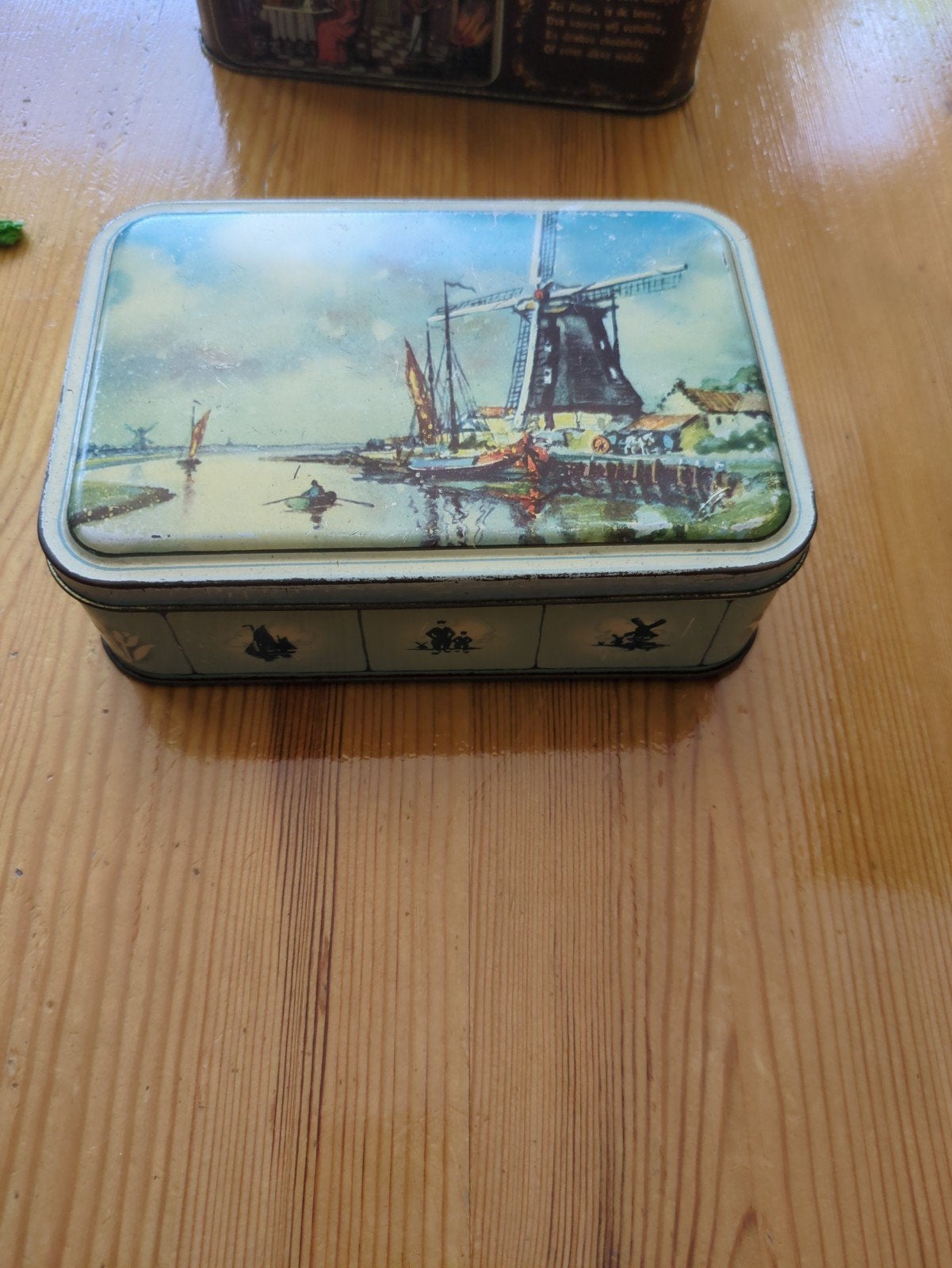 Blik met afbeelding van molen, Ophalen of Verzenden
