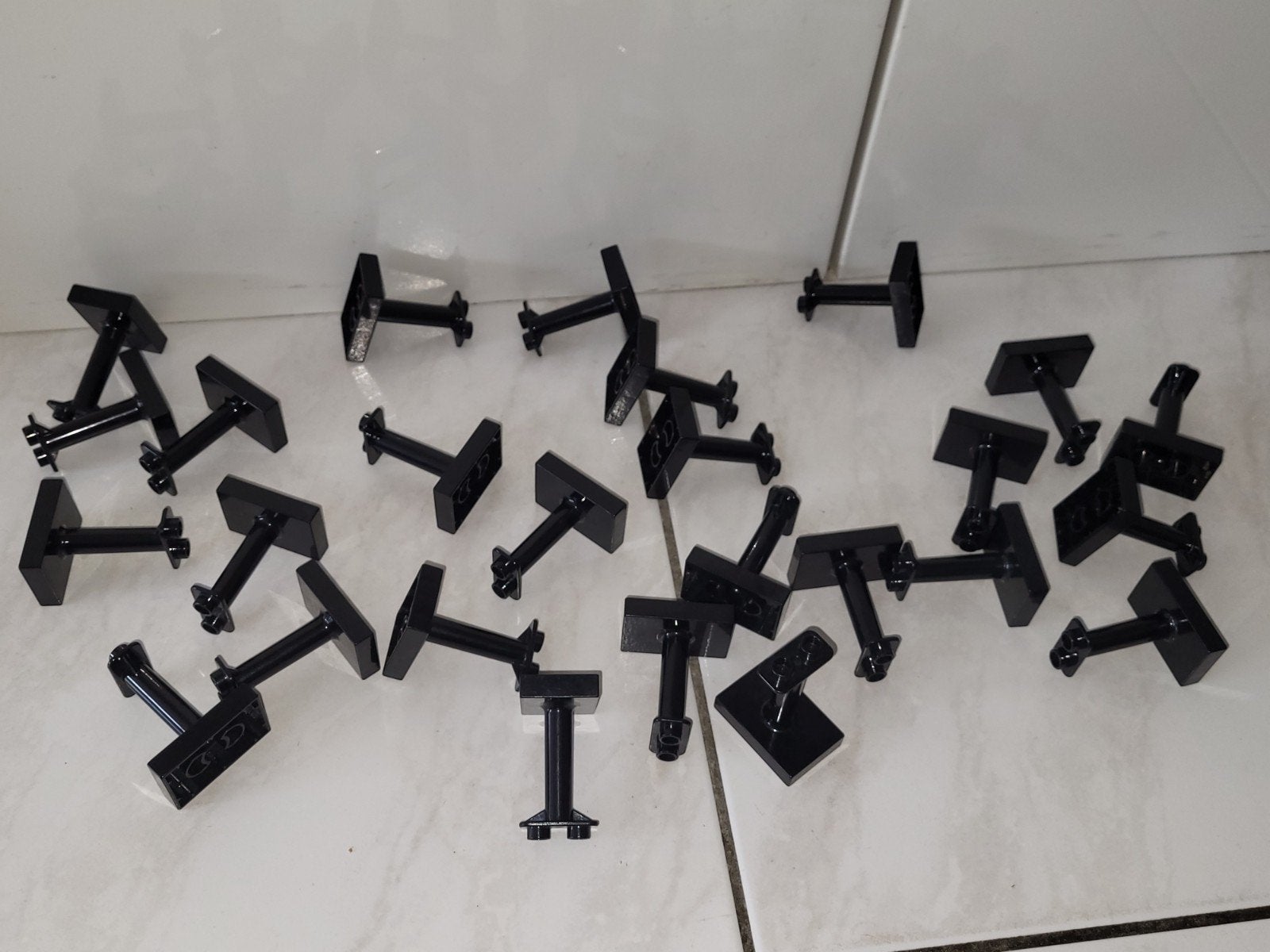 Duplo set met 25 zwarte paaltjes, Gebruikt, Ophalen of Verzenden, Duplo, Duplo
