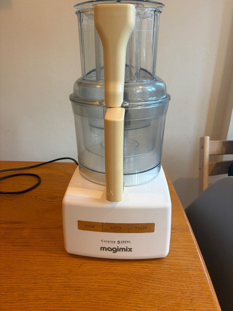 Magimix Cuisine 5200XL Automatic – complete, Ophalen, Zo goed als nieuw, Vaatwasserbestendig, 2 snelheden