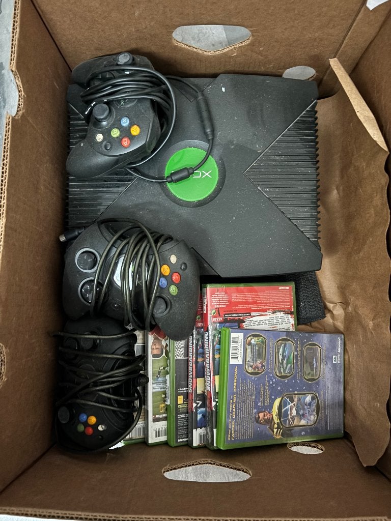 Xbox classic console met spellen en accessoires, Ophalen, Gebruikt, Met 3 controllers of meer, Met games