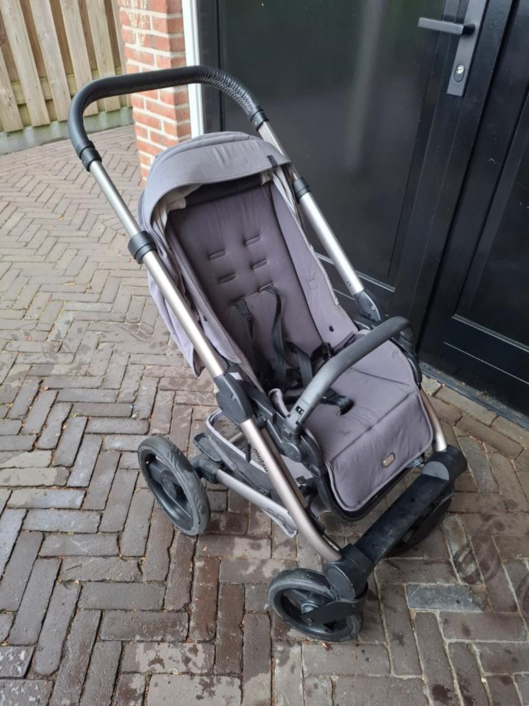 Mutsy Nio kinderwagen, Ophalen, Gebruikt, Mutsy