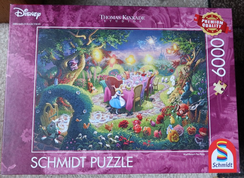 Legpuzzel Schmidt – 6000 stukjes –Kinkade – Mad Hatter’s Tea, Ophalen of Verzenden, Meer dan 1500 stukjes, Nieuw, Legpuzzel