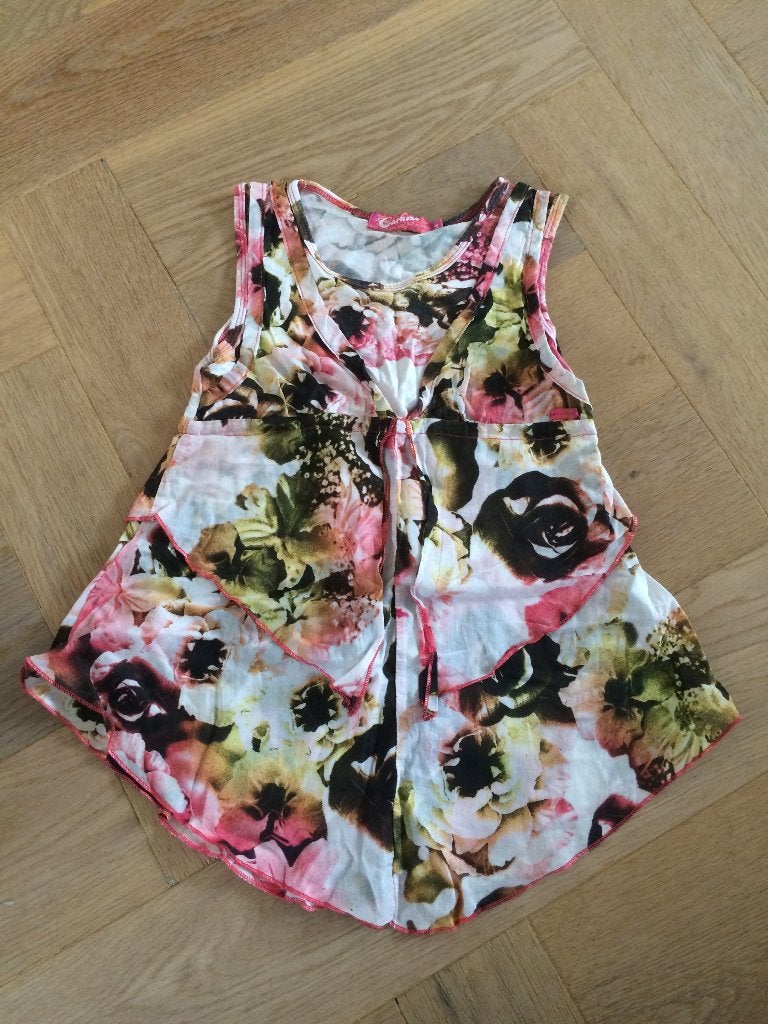Leuke zgan zomerse top/tuniek van Carbone mt 104, Kinderen en Baby's, Kinderkleding | Maat 104, Meisje, Carbone, Ophalen of Verzenden