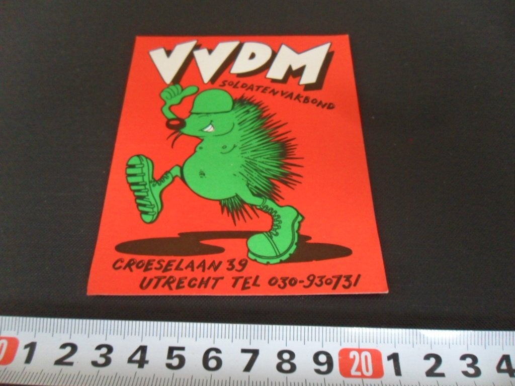 sticker leger VVDM soldatenvakbond utrecht strip egel helm, Ophalen of Verzenden, Zo goed als nieuw