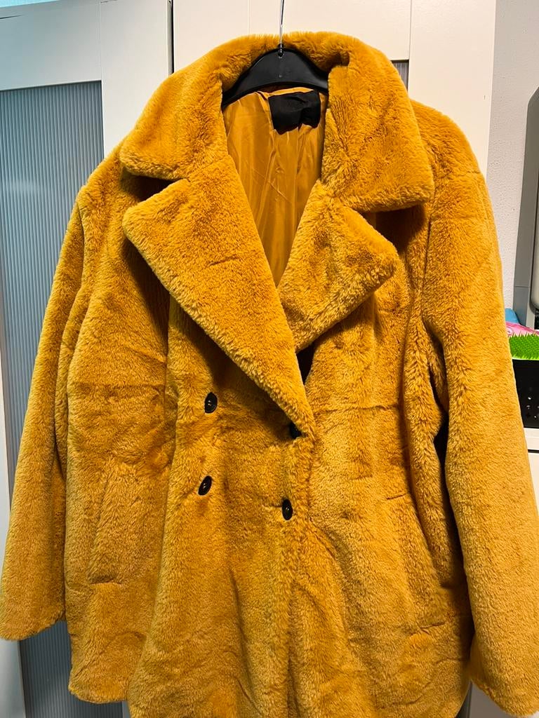 Mosterdgele faux fur jas c&a mt 50, Ophalen of Verzenden, Zo goed als nieuw, Maat 46/48 (XL) of groter, Geel