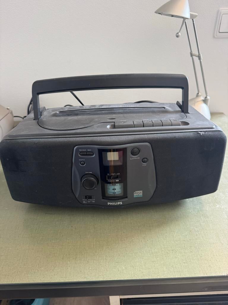 Philips radio met CD-speler en cassettedeck, Ophalen, Zo goed als nieuw, Radio, Met cd-speler