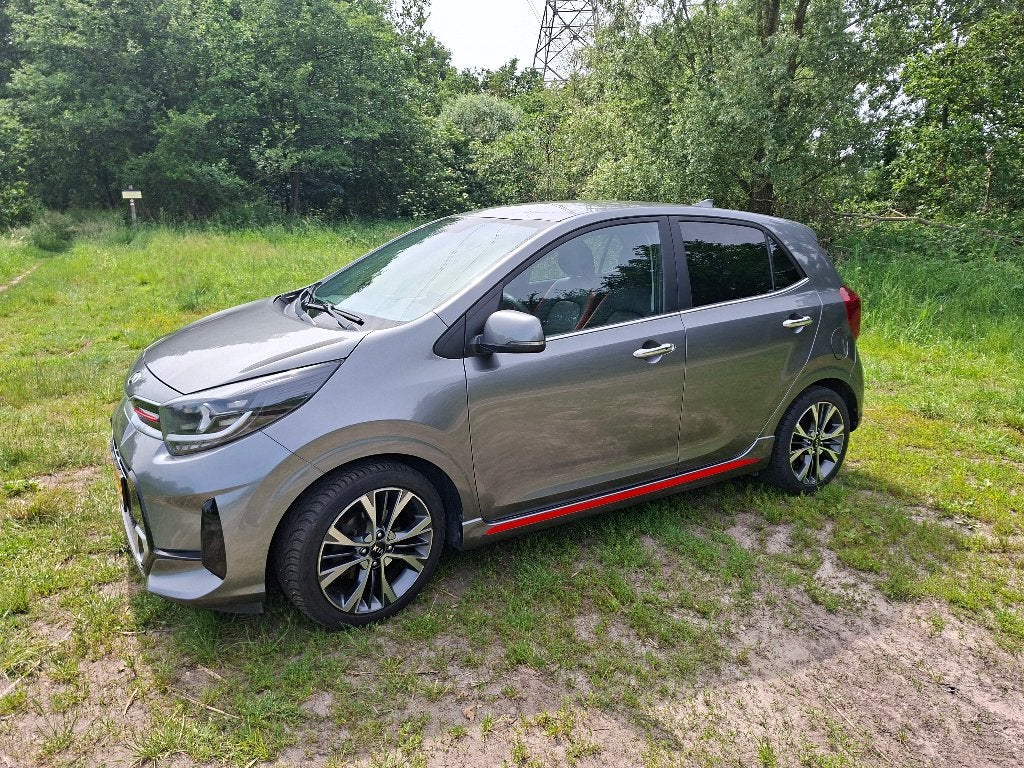 Kia Picanto 1.0 GT-line 2021 duurste uitvoering veel opties., Voorwielaandrijving, Dealer onderhouden, Zwart, Leder