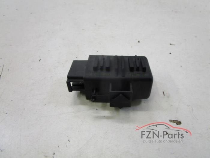 VW Golf 7 Stoelverwarming module regelapparaat, Ophalen of Verzenden, Gebruikt
