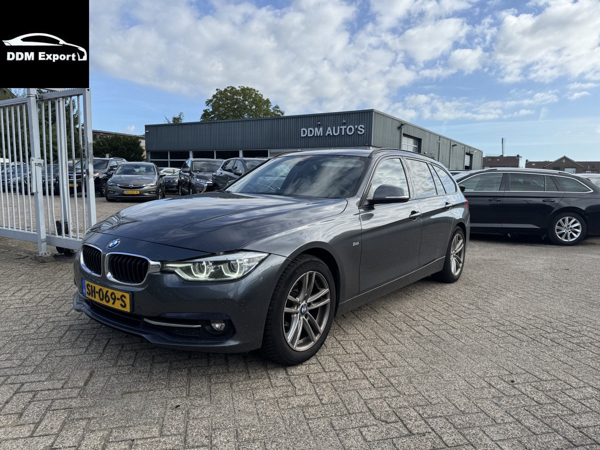 BMW 3 Serie Touring 318d Centennial High Executive Automaat, Automaat, 745 kg, Euro 6, 4 cilinders