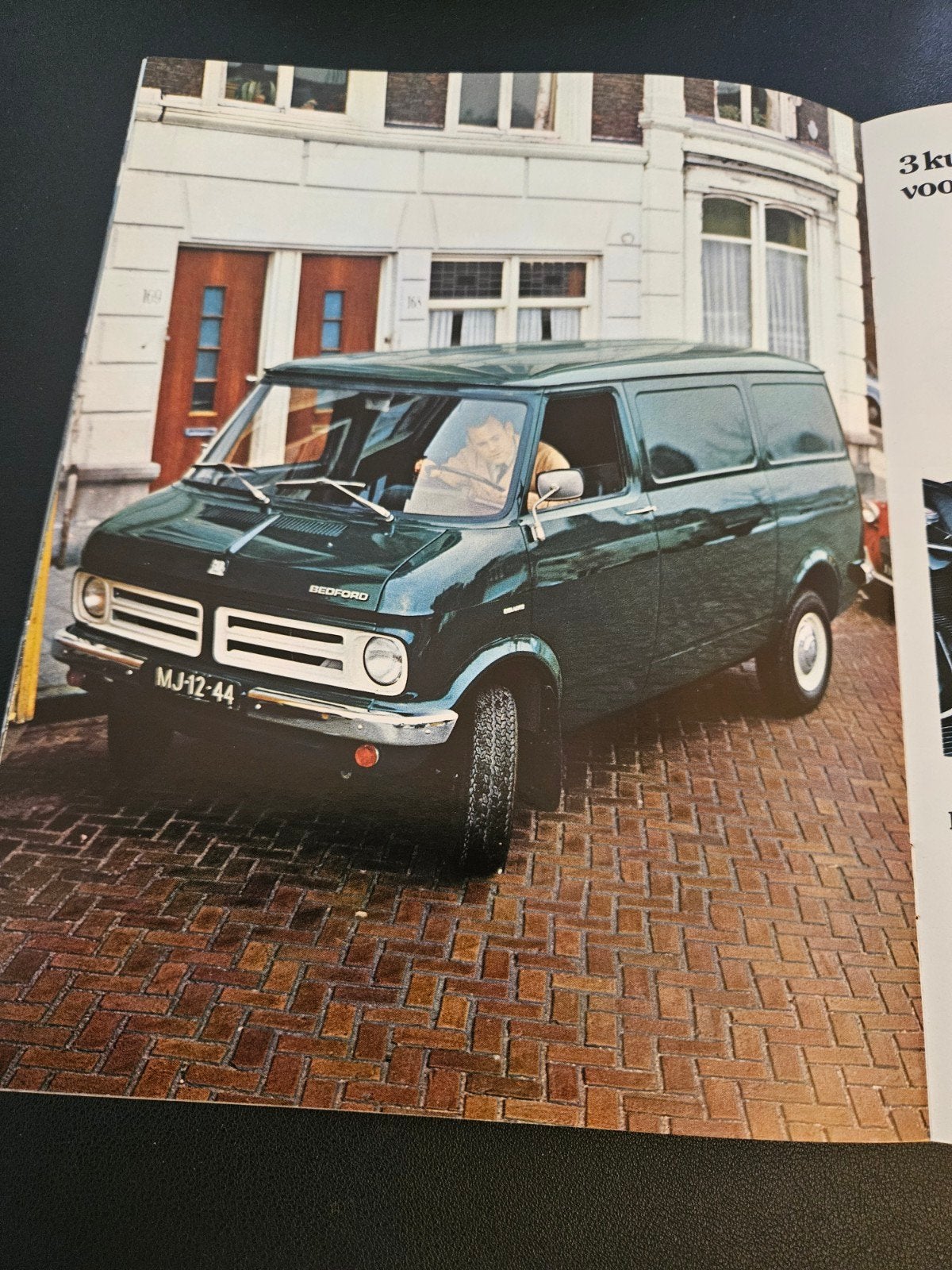 Brochure Bedford Betselwagens 1971, Ophalen of Verzenden, Zo goed als nieuw, Overige merken