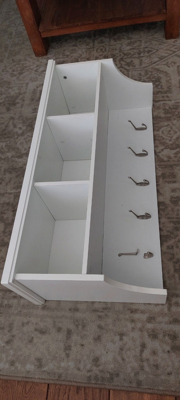 Witte kapstok met vakken en haken

Stevige witte kapstok m, Huis en Inrichting, Woonaccessoires | Kapstokken, Ophalen