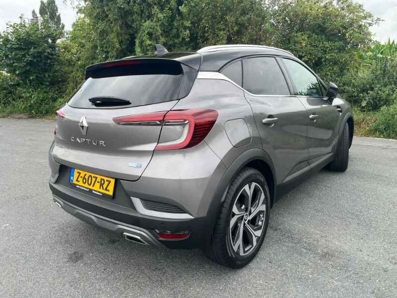 Renault Captur E-tech Plug-in Hybrid 160pk Aut 2022 Grijs, Auto's, 750 kg, Plug-in hybride, SUV of Terreinwagen, 84 €/maand