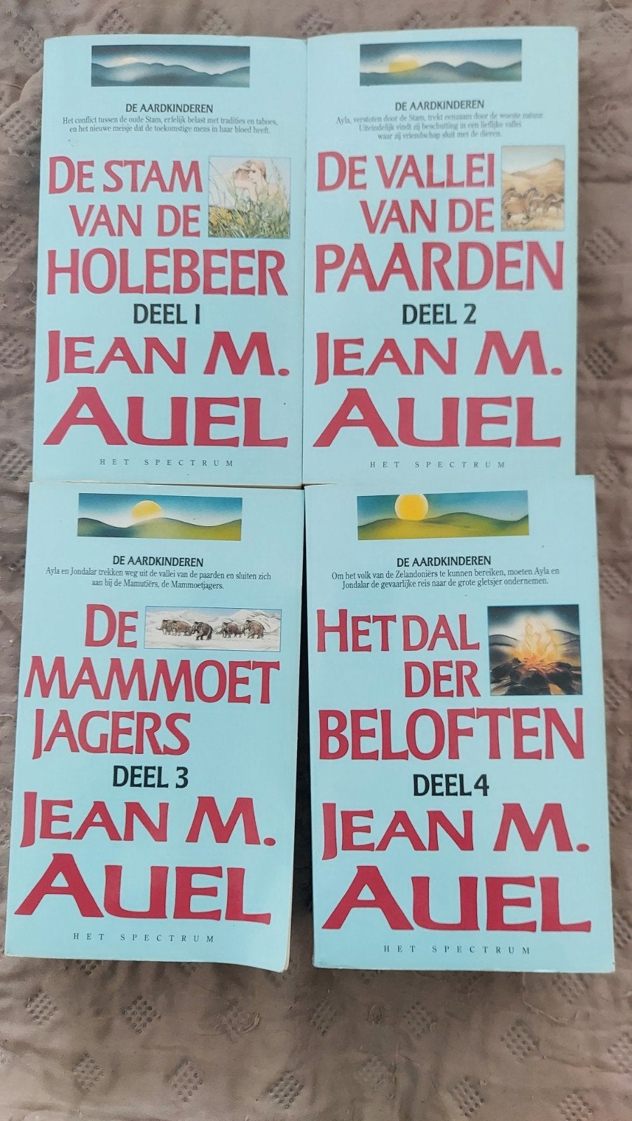 De Aardkinderen serie - Jean M. Auel (4 delen), Ophalen of Verzenden, Gelezen, Jean M. Auel, Nederland