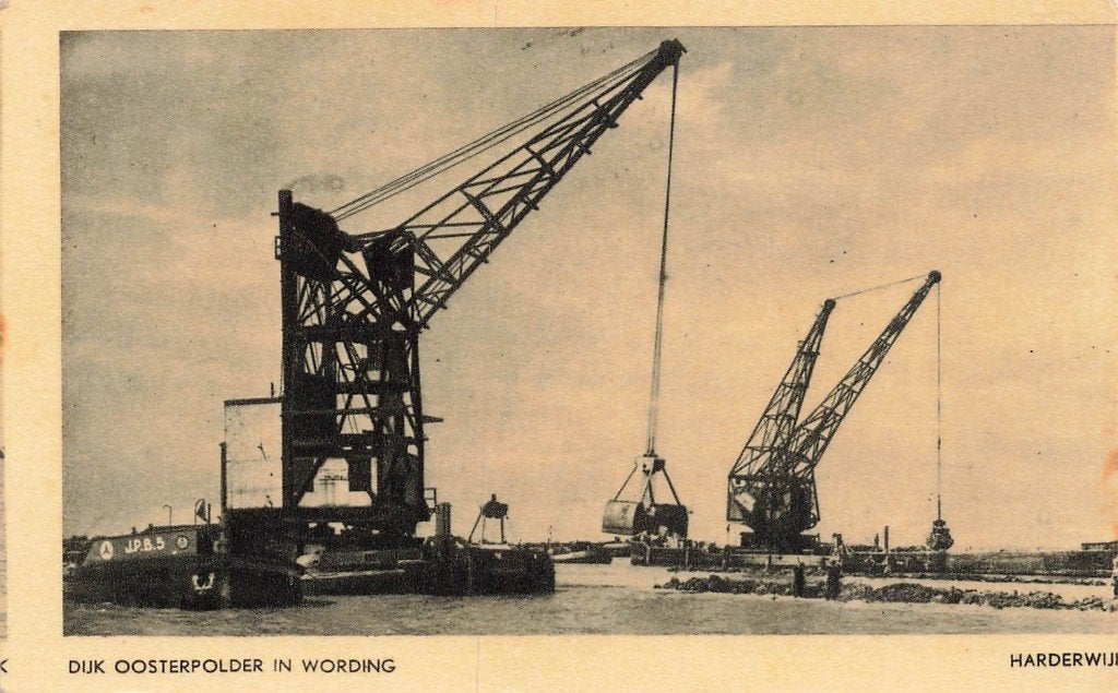 Harderwijk, Dijk Oosterpolder in wording, Ophalen of Verzenden, 1940 tot 1960, Gelopen, Gelderland