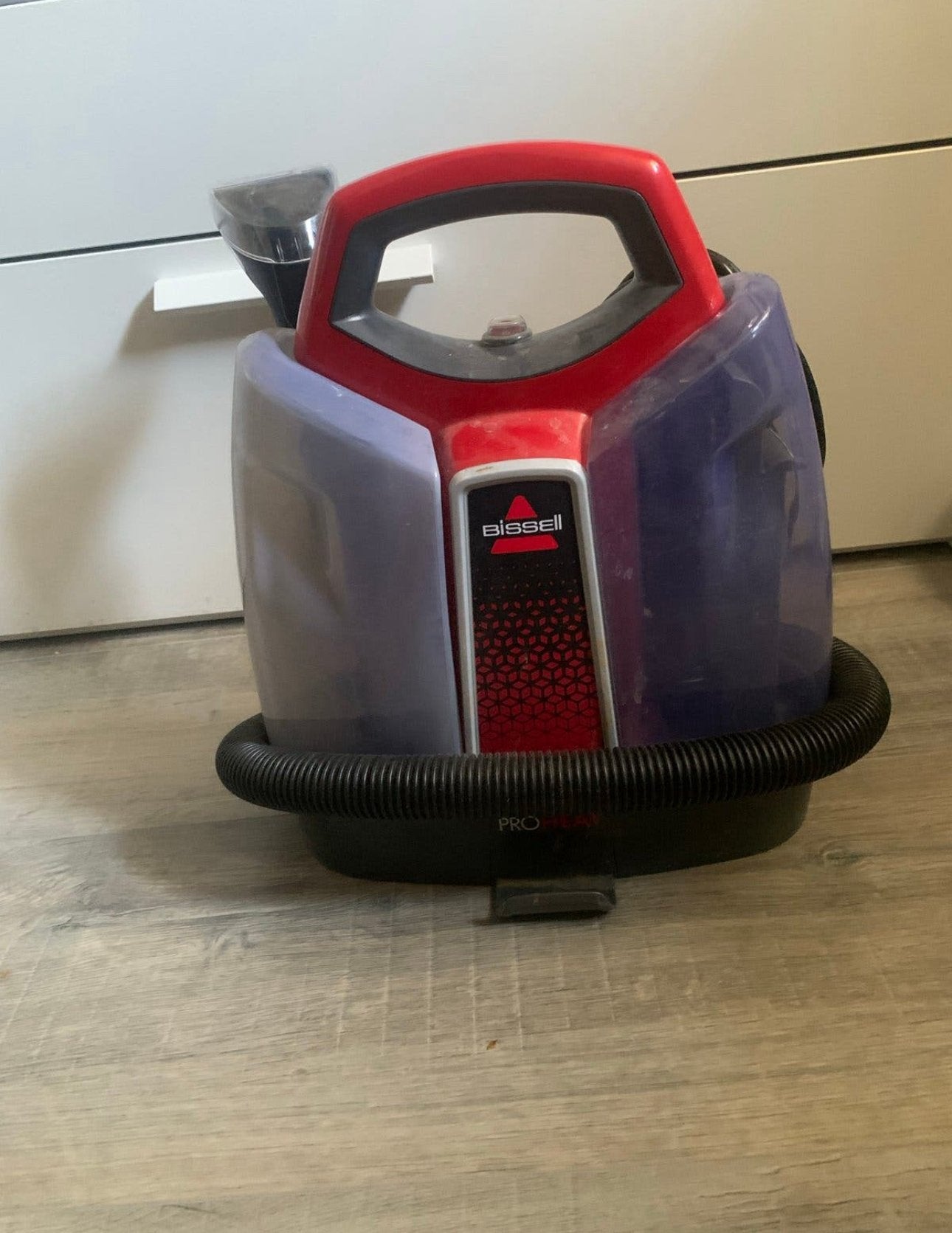 BISSELL SpotClean ProHeat - Vlekkenreiniger - 1.10 liter, Ophalen, Zo goed als nieuw