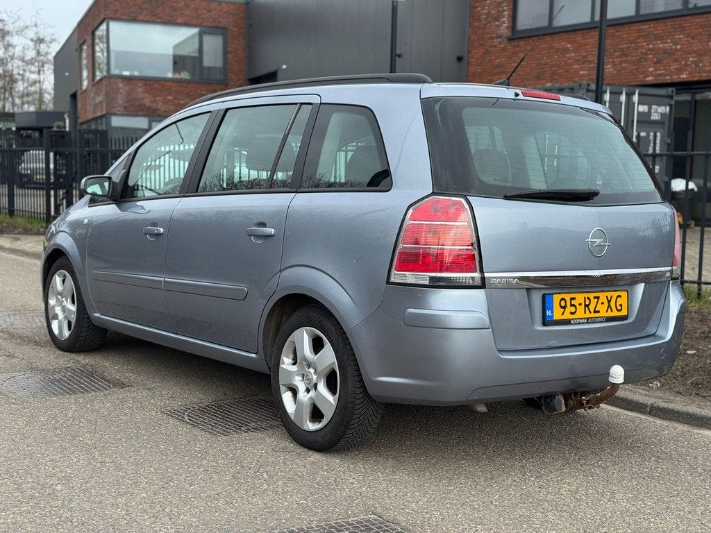 Opel Zafira 1.8 Executive Ecc/7pers, Auto's, Automatische klimaatregeling, Stof, Gebruikt, 4 cilinders