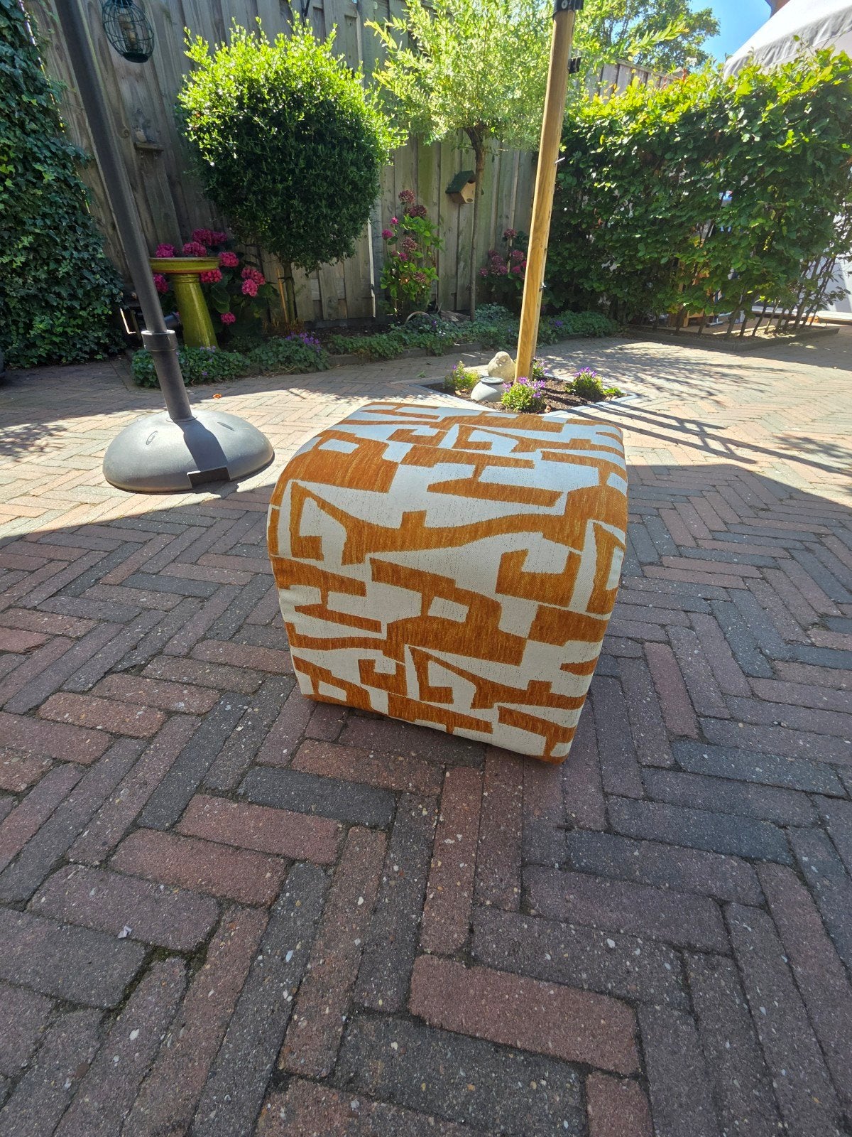 Leuke Xenos poef, Huis en Inrichting, Banken | Voetenbanken en Poefen, Ophalen, Minder dan 50 cm, Rond, Minder dan 50 cm