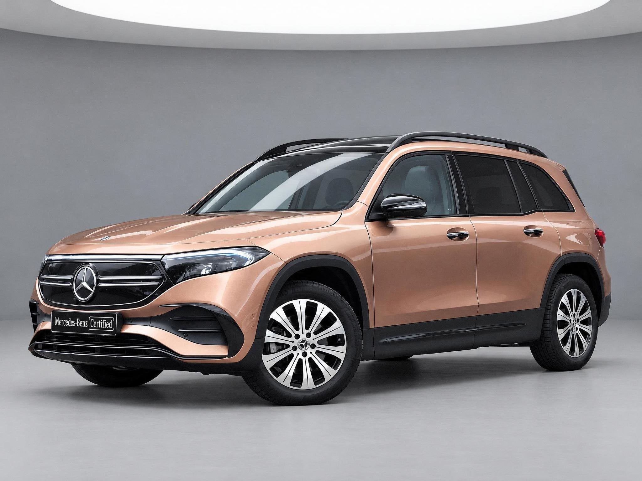 Mercedes-Benz EQB 250 AMG Line 67 kWh | Panoramadak | Night, Gebruikt, EQB, Leder en Stof, SUV of Terreinwagen