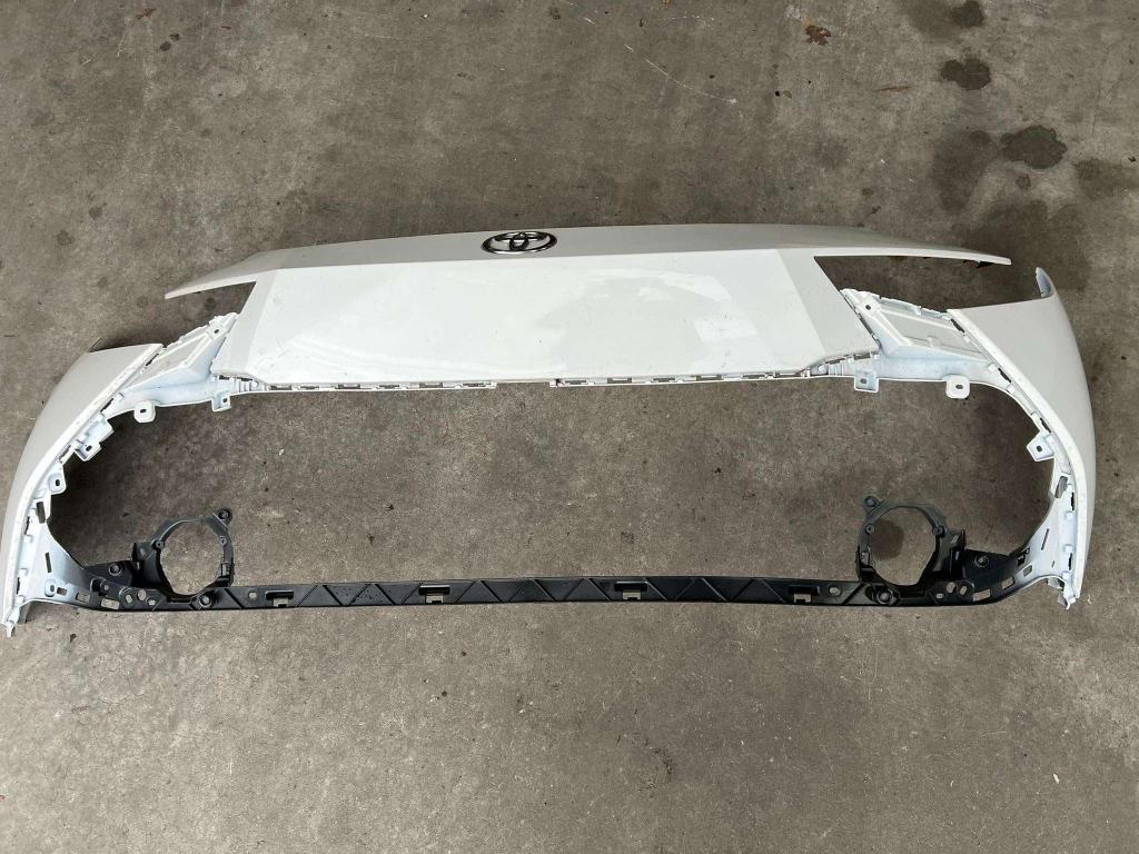 voorbumper c-hr 52119-f4250 embleem 2023+ wit, Auto-onderdelen, Voor, Toyota, Info@toyota.com, Toyota