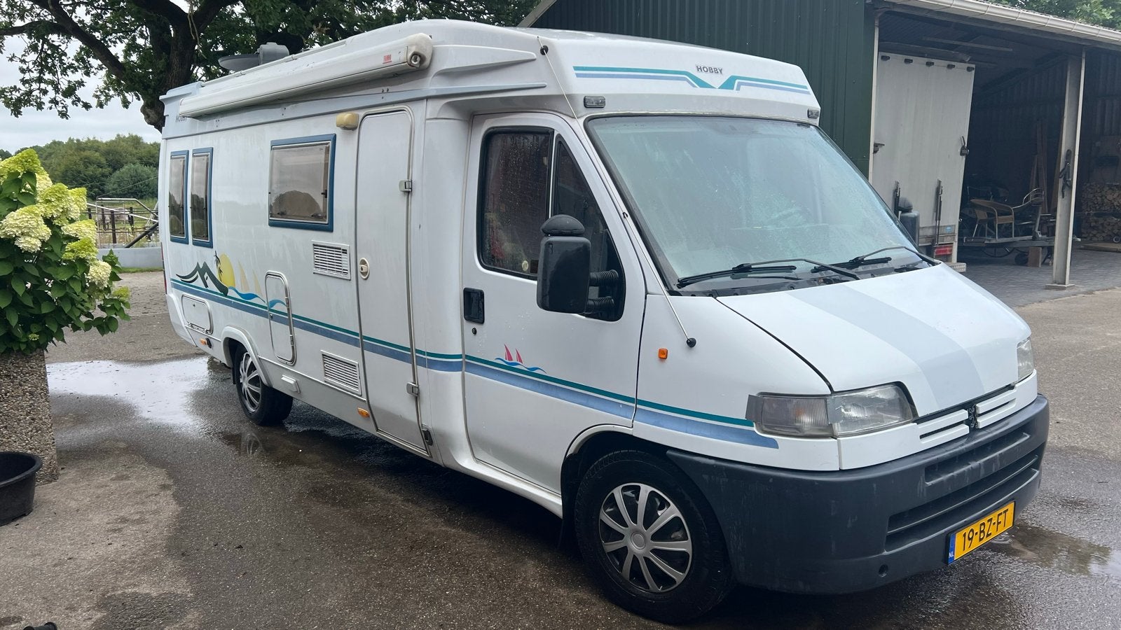 Hobby Camper 4 persoons 650, Caravans en Kamperen, Campers, Ringverwarming, Fiat, Hobby, 6 tot 7 meter
