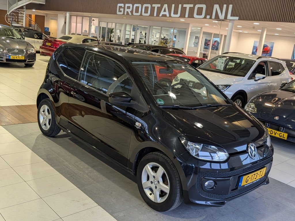 Volkswagen up! 1.0 high up! Airco, Navigatie, Stuurbekrachti, Stof, Gebruikt, Up!, 4 stoelen