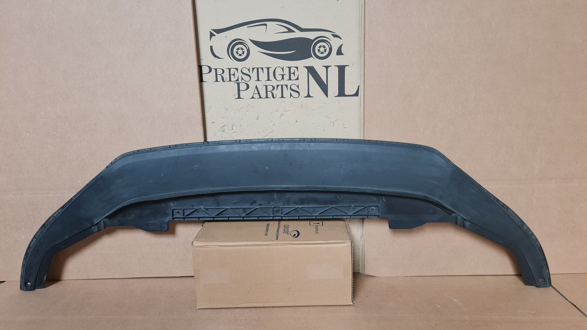 Afdekplaat VW Golf Sportsvan Onderlip Origineel 510805915A, Gebruikt, -, Voor, -