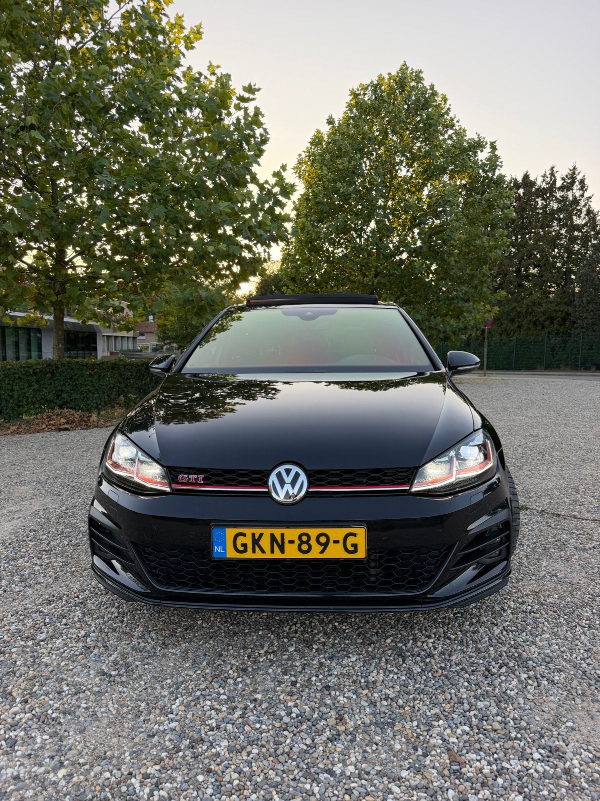 Volkswagen Golf 7.5 GTI – 2017 – 301 PK –Stage 1 Full Option, Auto's, Volkswagen, Zwart, 4 cilinders, 1984 cc, 1337 kg