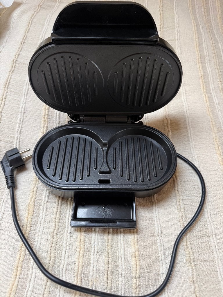 hamburgermaker met hamburgerpers, Overige typen, Ophalen of Verzenden, Zo goed als nieuw, Zwart