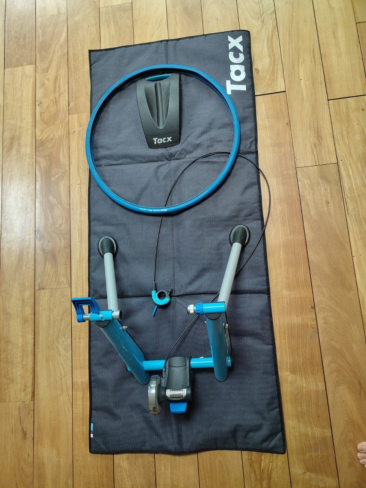 Tacx fietstrainer met trainingsband en mat, Sport en Fitness, Wielrennen, Ophalen, Gebruikt, Overige typen
