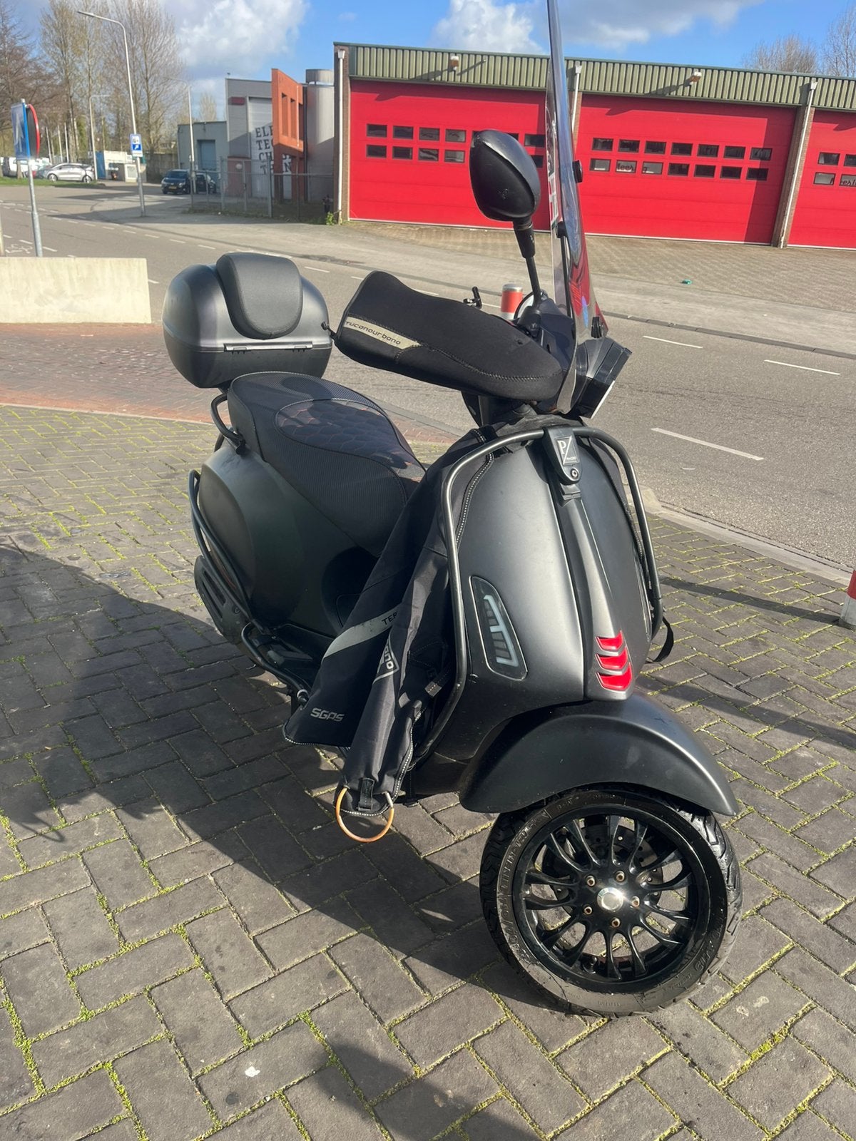 Vespa sprint 50cc E4 2019, Ophalen of Verzenden, Gebruikt