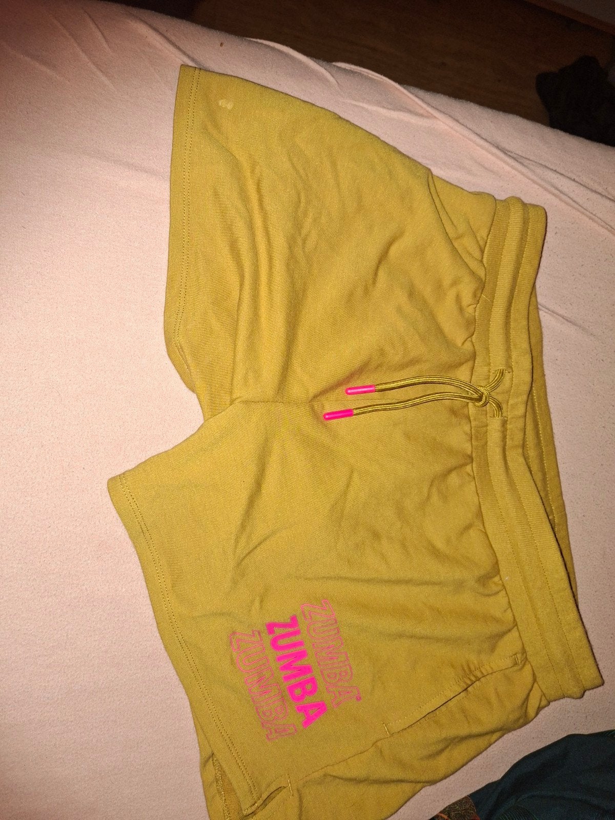 Zumba korte broek maat XL - Goudkleurig, Maat 46/48 (XL) of groter, Ophalen of Verzenden, Fitness of Aerobics, Zumba
