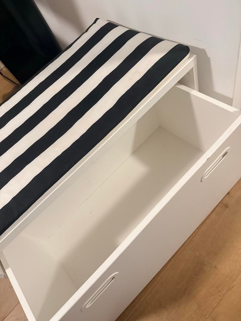 IKEA Smastad speelgoedkist en opbergbankje met kussen, Huis en Inrichting, Ophalen, 50 tot 100 cm, Zo goed als nieuw, Minder dan 100 cm