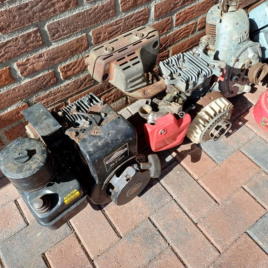 Diverse motoren: Honda, Iseki, Briggs & Stratton, JLO, Doe-het-zelf en Verbouw, Motoren, Ophalen, Gebruikt, Benzinemotor, 1800 rpm of meer