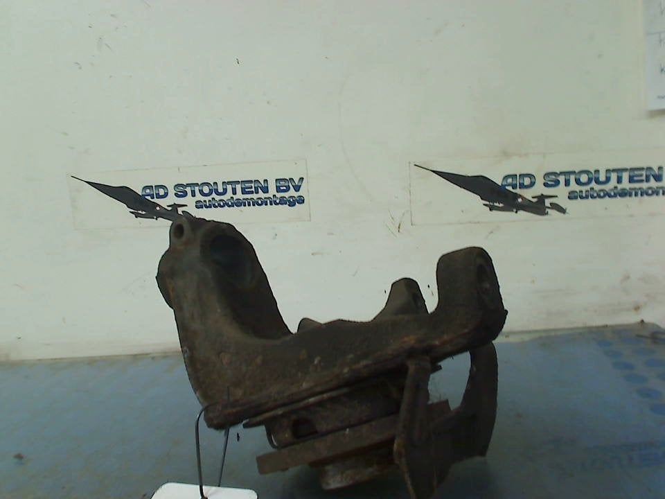 Fusee Rechts Voor Seat Leon (1M1) (2002-02/2003-04), Service@seat.de, Seat, Seat Deutschland GmbH, Gebruikt