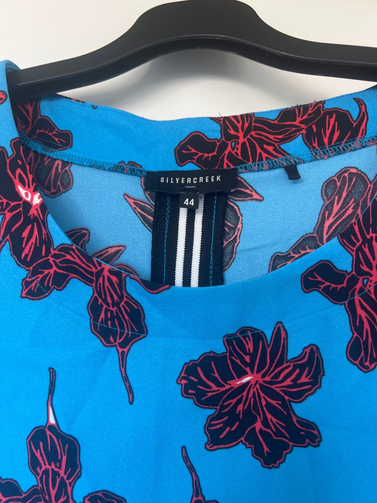 Silvercreek jurk met bloemenprint, maat 44, Blauw, Maat 42/44 (L), Ophalen of Verzenden, Zo goed als nieuw