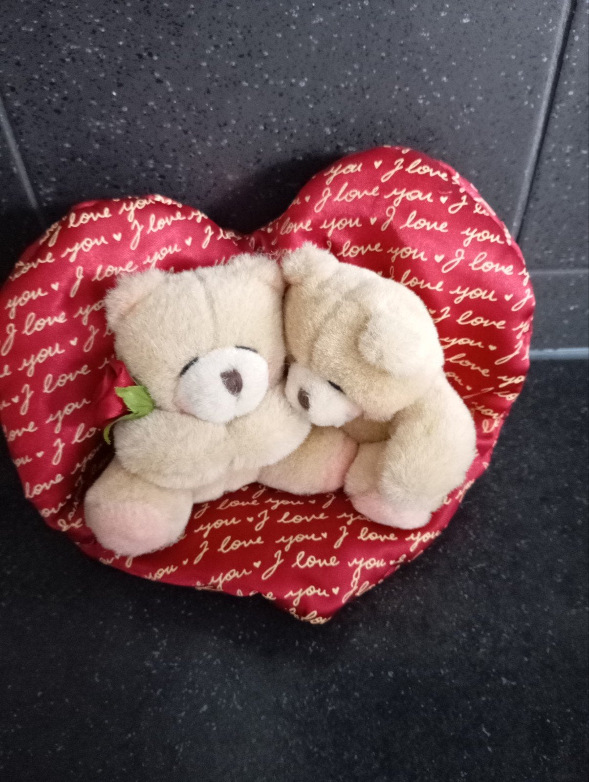 VINTAGE FOREVER FRIENDS BEER MET HART NU 12€ ZIE FOTO,S., Verzamelen, Ophalen of Verzenden, Zo goed als nieuw, Stoffen beer, Forever Friends