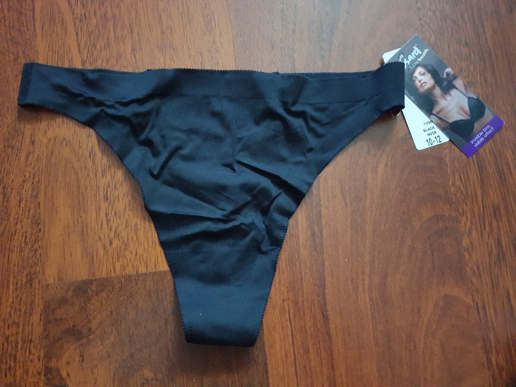 Nieuw - Gossard naadloze string maat S/M zwart, Gossard, Ophalen of Verzenden, Zwart, String
